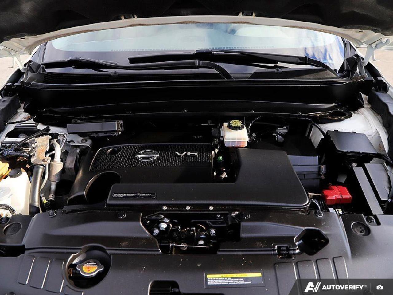 2015 Nissan Pathfinder PlatinumCERTIFIED AS-TRADED, THIRD ROW, BOSE AUDIO Photo