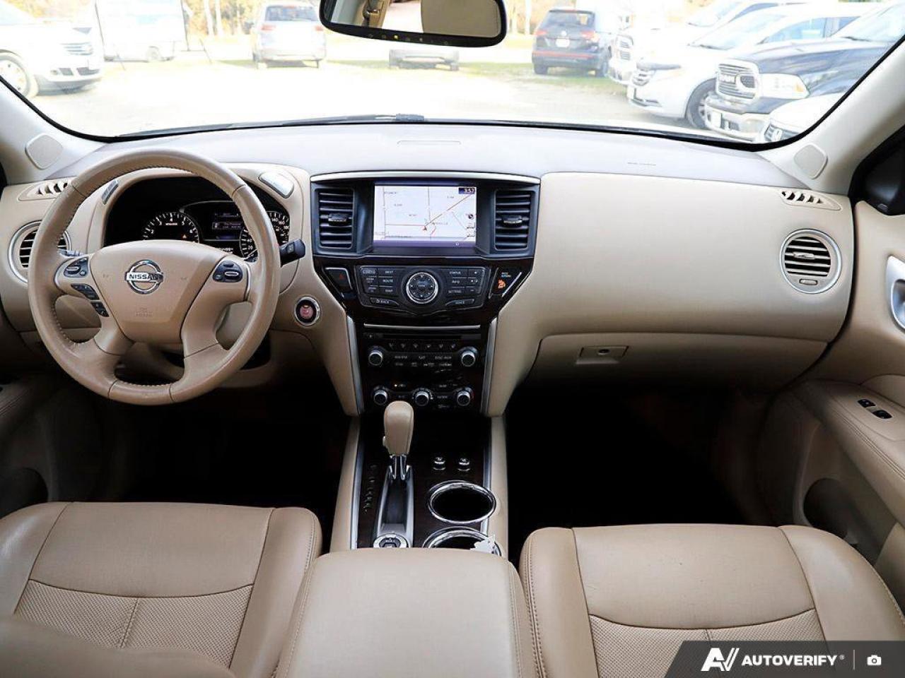 2015 Nissan Pathfinder PlatinumCERTIFIED AS-TRADED, THIRD ROW, BOSE AUDIO Photo