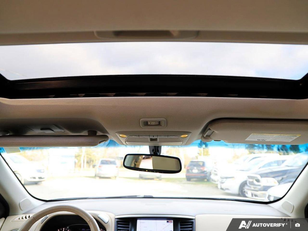 2015 Nissan Pathfinder PlatinumCERTIFIED AS-TRADED, THIRD ROW, BOSE AUDIO Photo