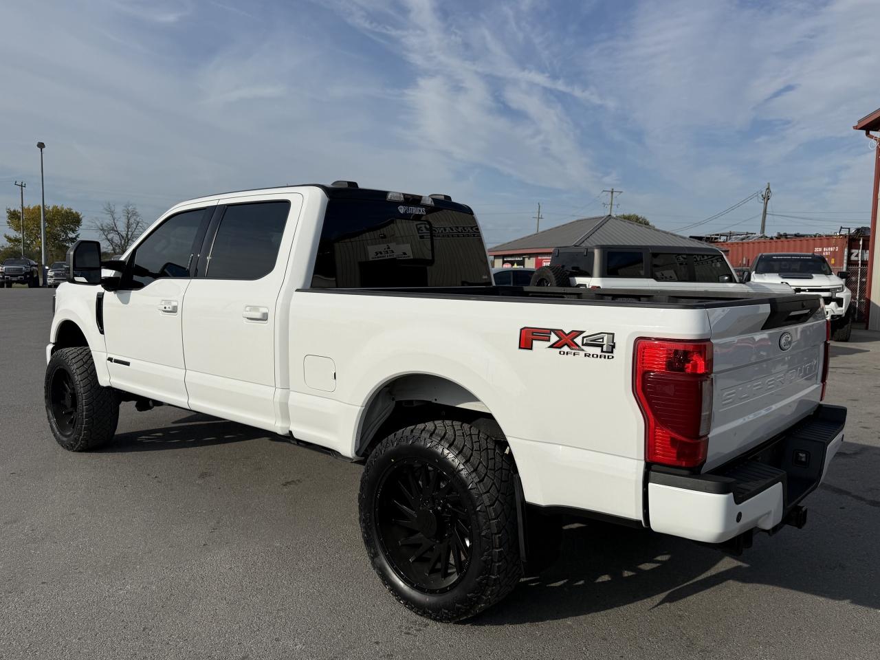 2021 Ford F-250 Lariat 4WD Crew Cab 6.75' Box Photo4