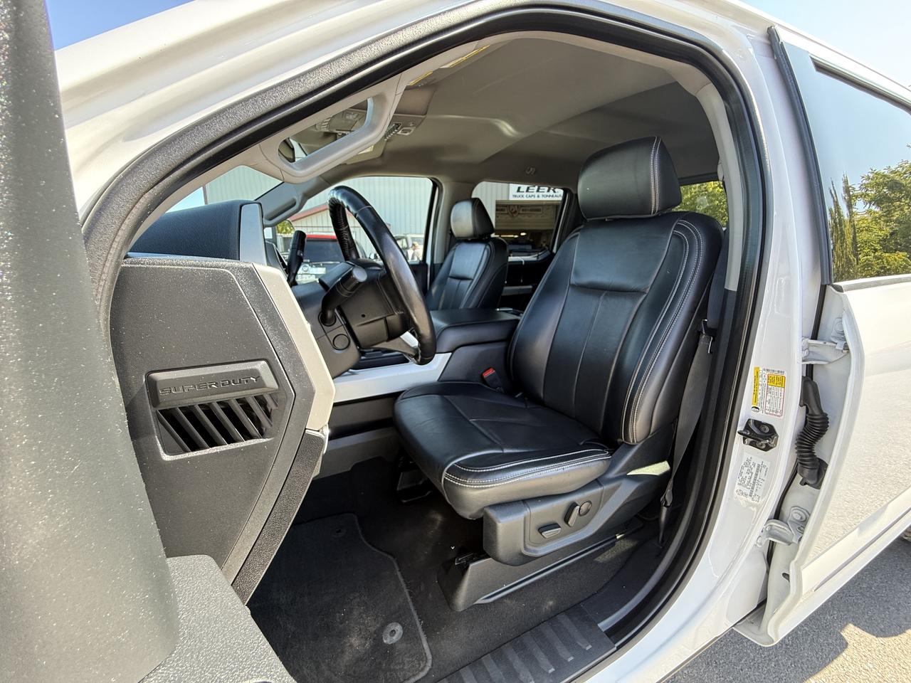 2021 Ford F-250 Lariat 4WD Crew Cab 6.75' Box Photo