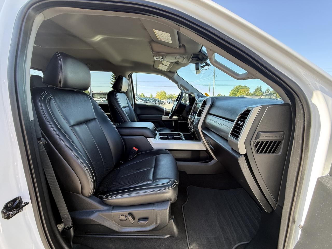 2021 Ford F-250 Lariat 4WD Crew Cab 6.75' Box Photo