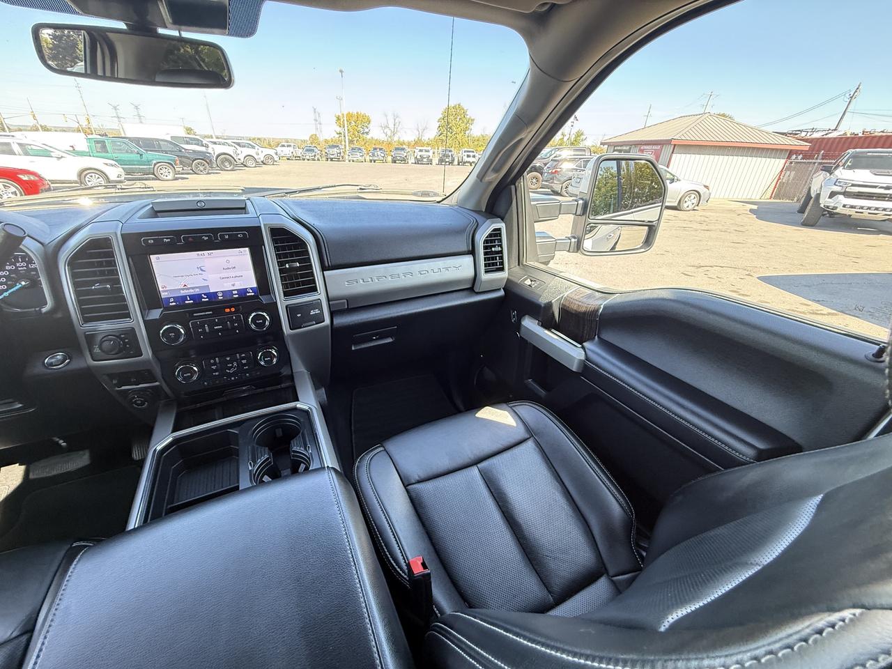 2021 Ford F-250 Lariat 4WD Crew Cab 6.75' Box Photo