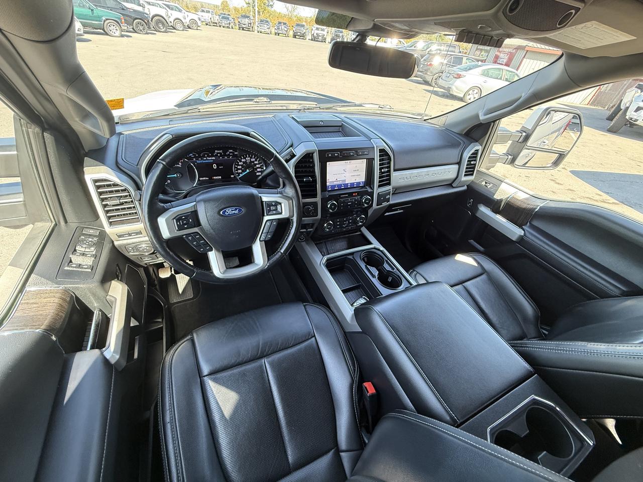 2021 Ford F-250 Lariat 4WD Crew Cab 6.75' Box Photo