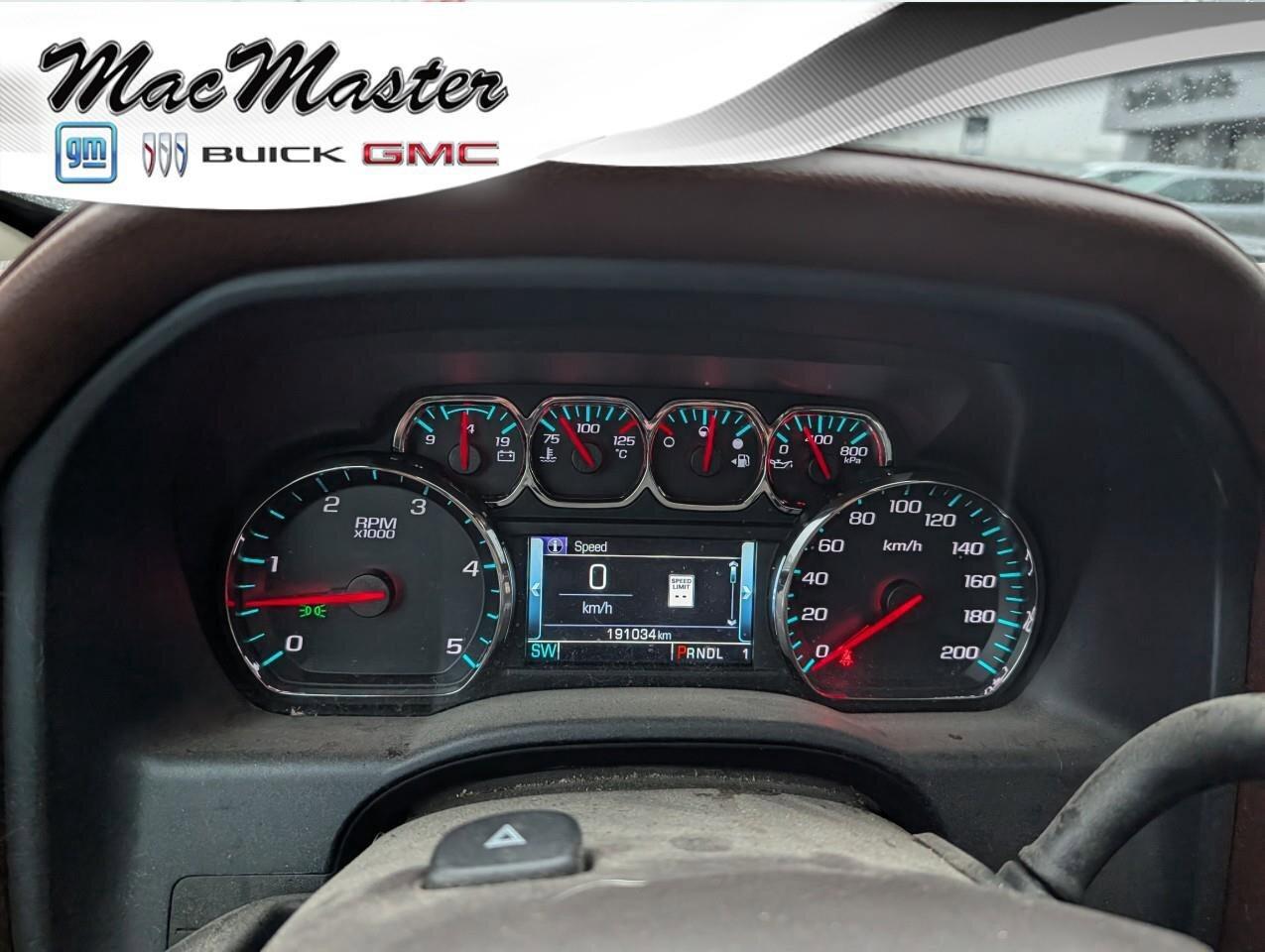 2018 Chevrolet SILVERADO 2500HD High CountryHIGH COUNTRY, CREW, 4X4, DURAMAX, LOAD Photo