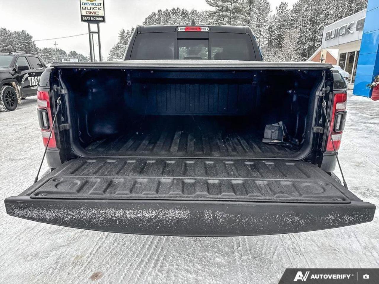 2022 RAM 1500 Sport   BLACKED OUT   RUNNING BOARDS   TONNEAU COV Photo