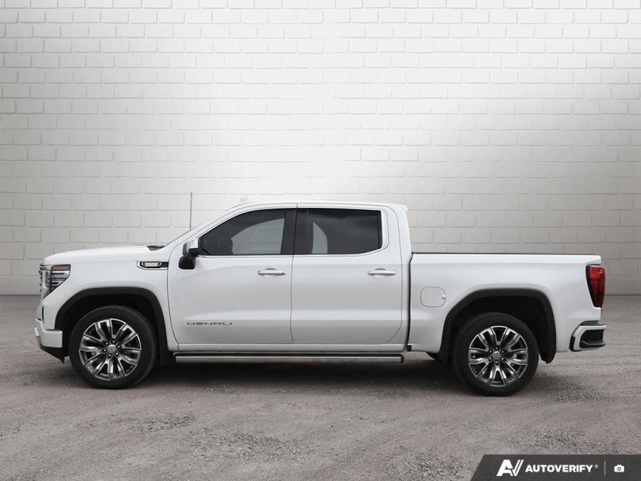 2023 GMC Sierra 1500 DenaliDENALI RESERVE, DURAMAX, LOADED, 1-OWNER! Photo