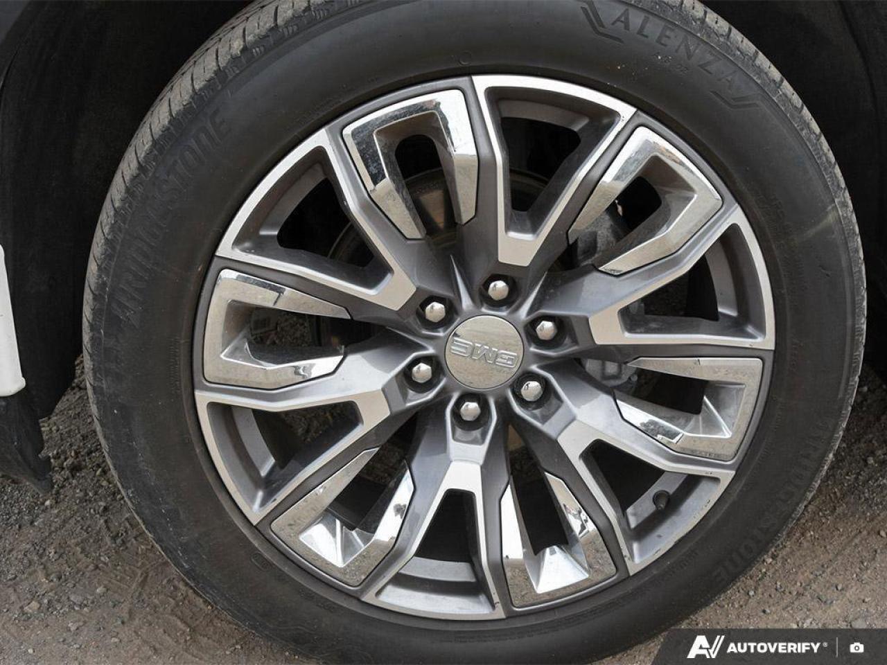 2023 GMC Sierra 1500 DenaliDENALI RESERVE, DURAMAX, LOADED, 1-OWNER! Photo