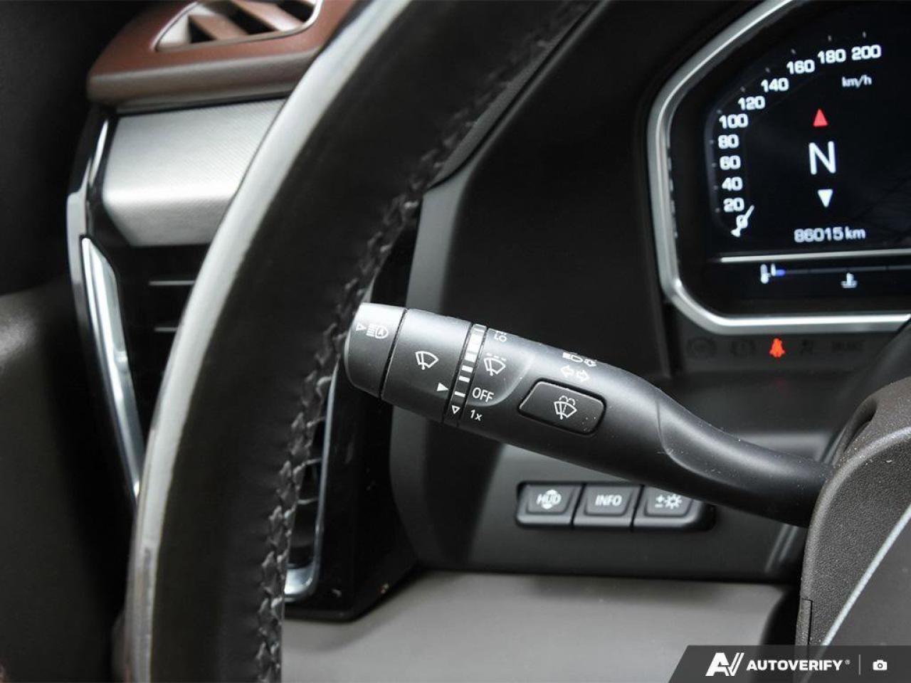 2023 GMC Sierra 1500 DenaliDENALI RESERVE, DURAMAX, LOADED, 1-OWNER! Photo