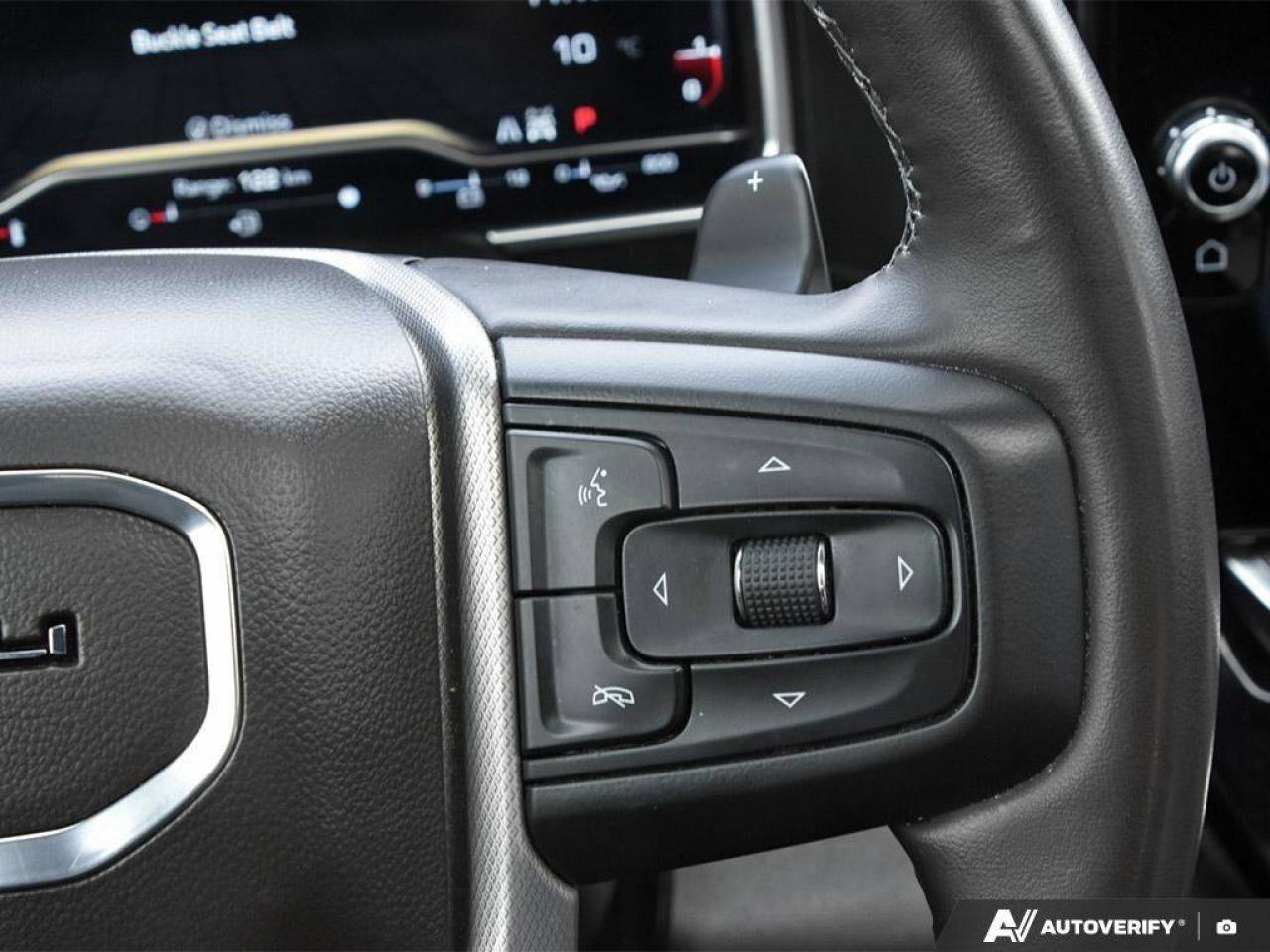 2023 GMC Sierra 1500 DenaliDENALI RESERVE, DURAMAX, LOADED, 1-OWNER! Photo