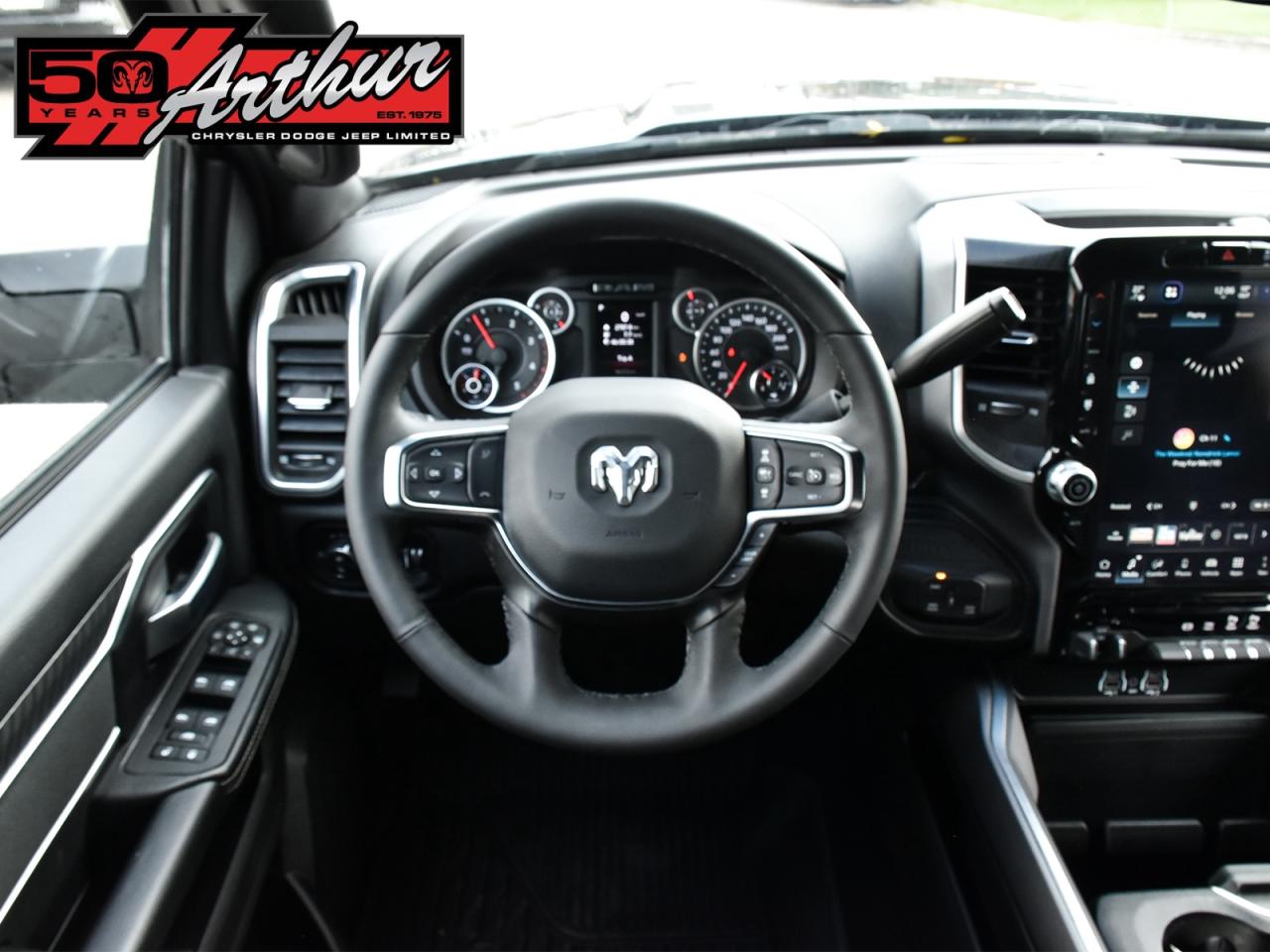 2025 RAM 2500 BIG HORN CREW CAB NIGHT EDITION 4X4 Photo