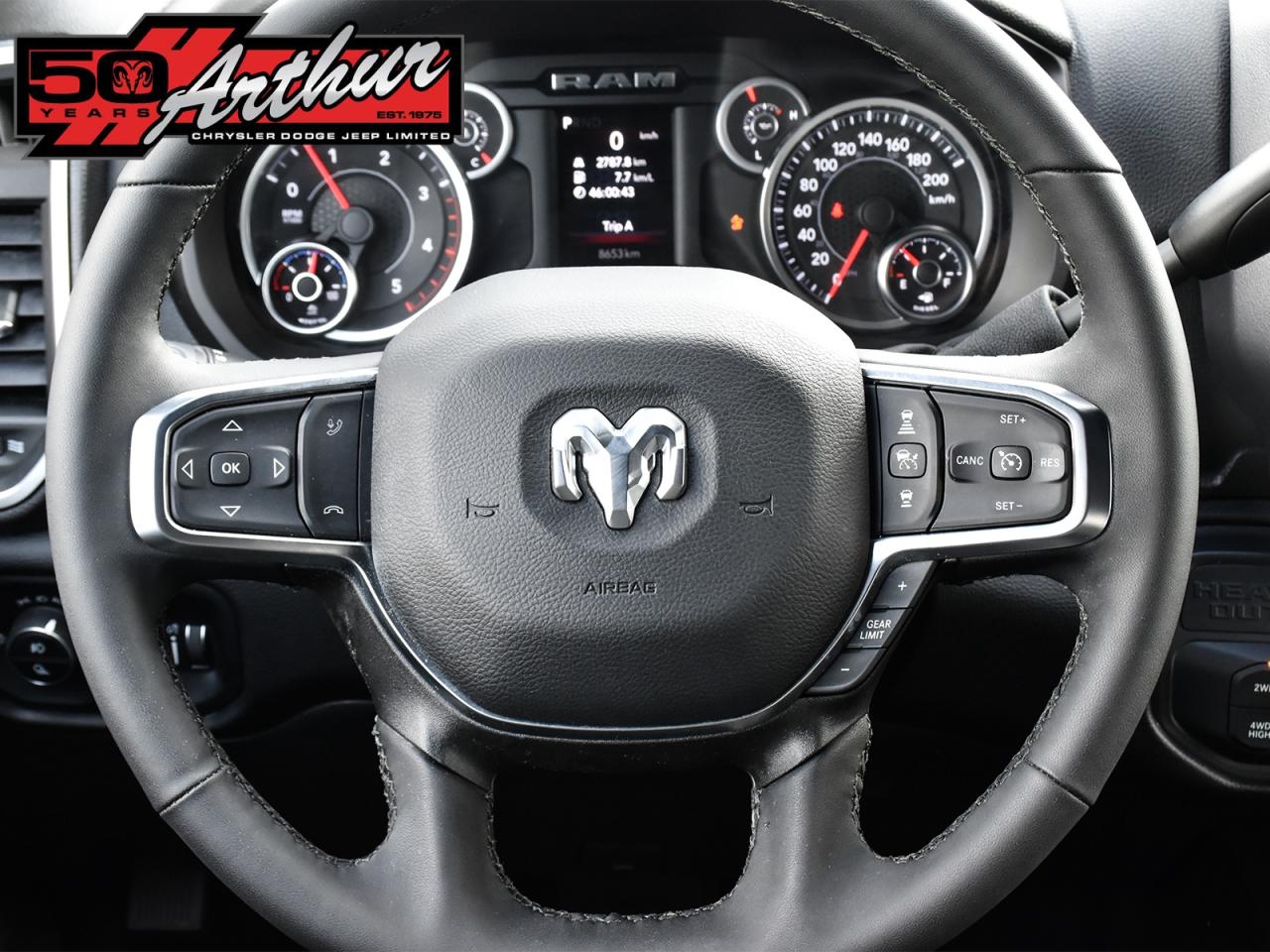 2025 RAM 2500 BIG HORN CREW CAB NIGHT EDITION 4X4 Photo