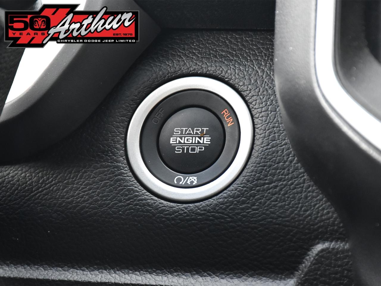 2025 RAM 2500 BIG HORN CREW CAB NIGHT EDITION 4X4 Photo