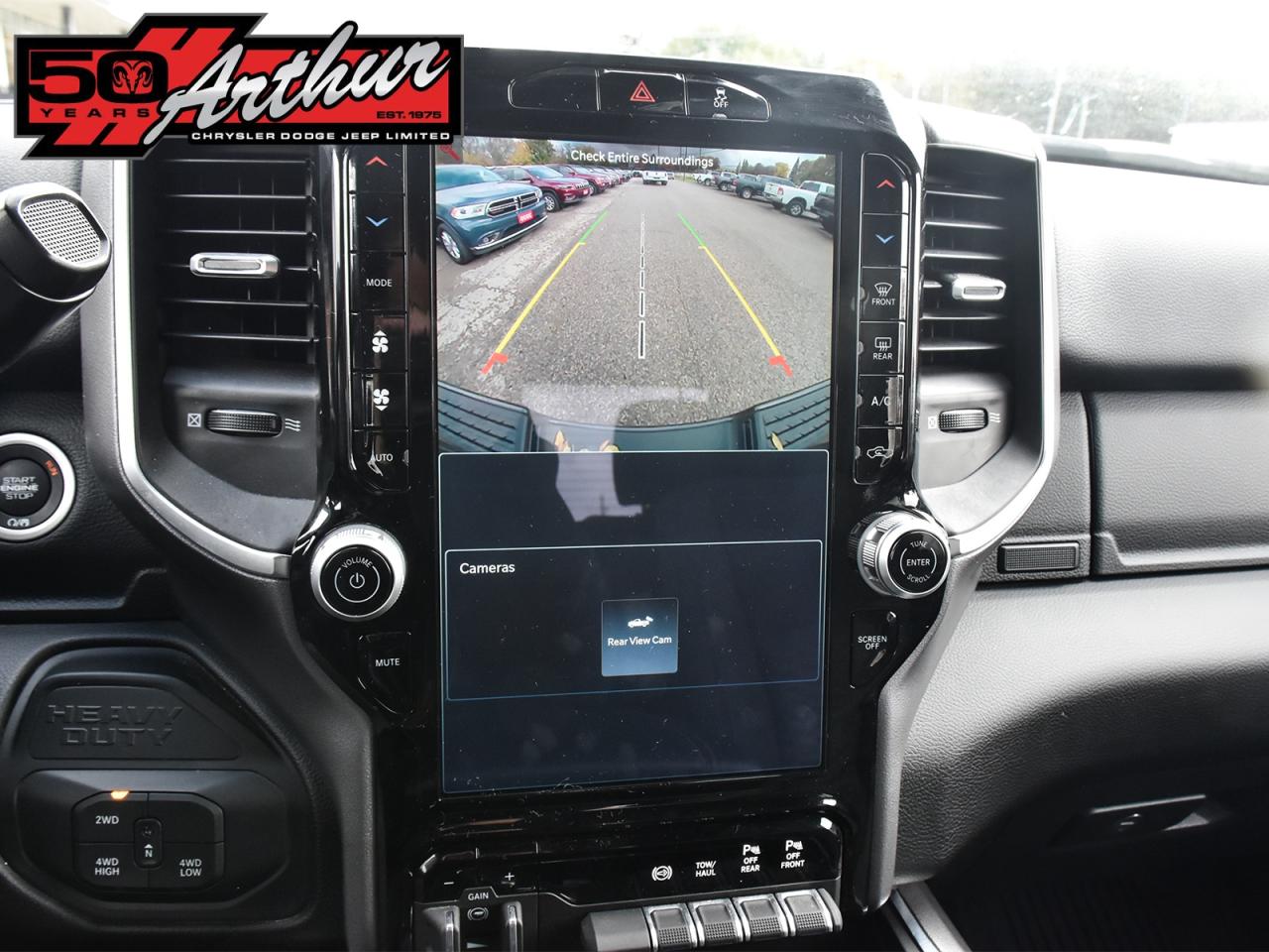 2025 RAM 2500 BIG HORN CREW CAB NIGHT EDITION 4X4 Photo