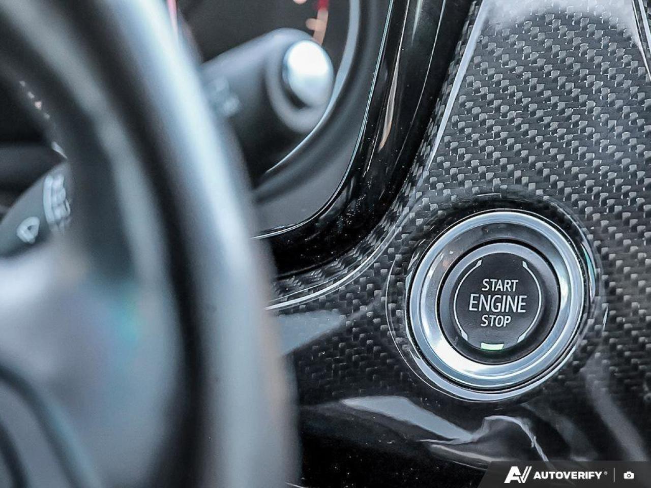 2020 Cadillac XT6 AWD SportSPORT, V6, AWD, 6-PASS, NAV, ROOF, CERTIF Photo