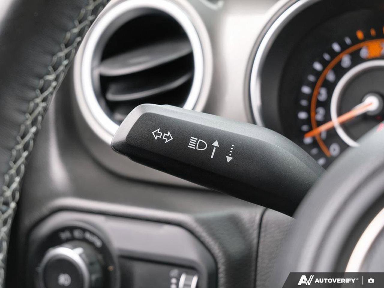 2023 Jeep Wrangler SaharaSAHARA, 2.0T, NAV, HEATED CLOTH, SKYTOP, 1-O Photo