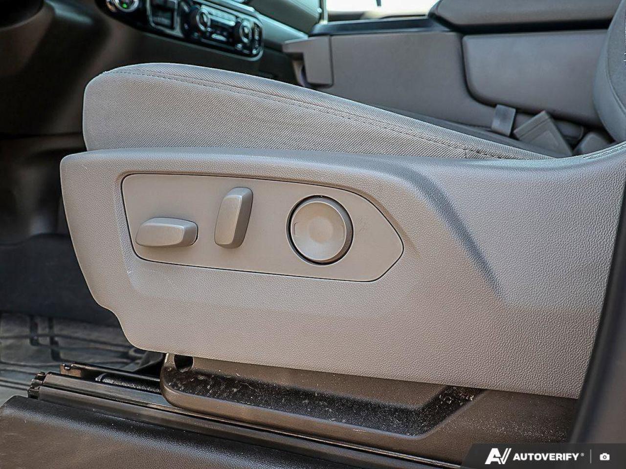 2024 Chevrolet Silverado 1500 LTLT, CREW, 4X4, 5.3L, HEATED CLOTH, 1-OWNER, CLEA Photo