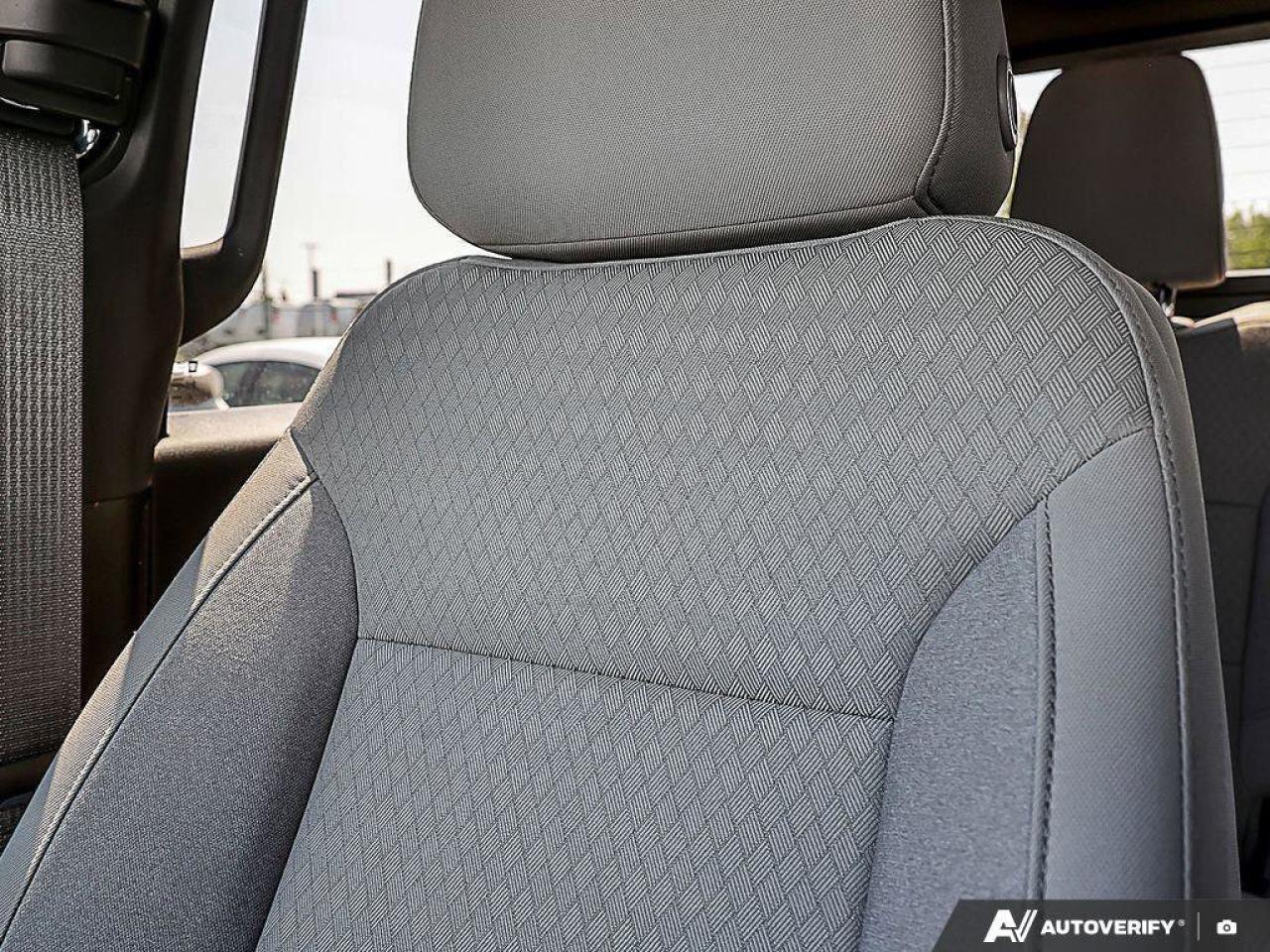 2024 Chevrolet Silverado 1500 LTLT, CREW, 4X4, 5.3L, HEATED CLOTH, 1-OWNER, CLEA Photo