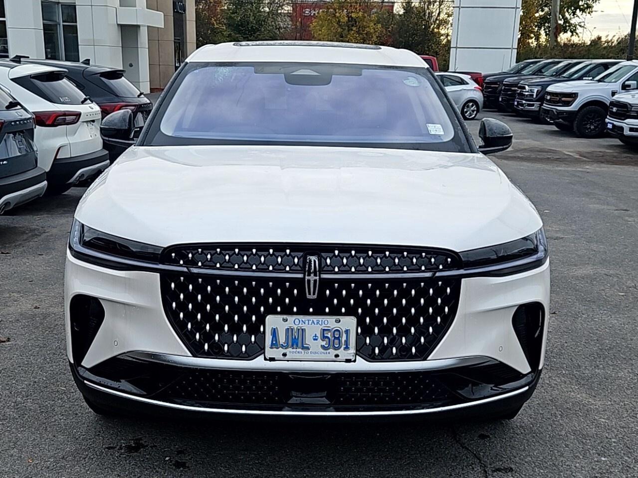 2025 Lincoln Nautilus Premiere AWD Photo