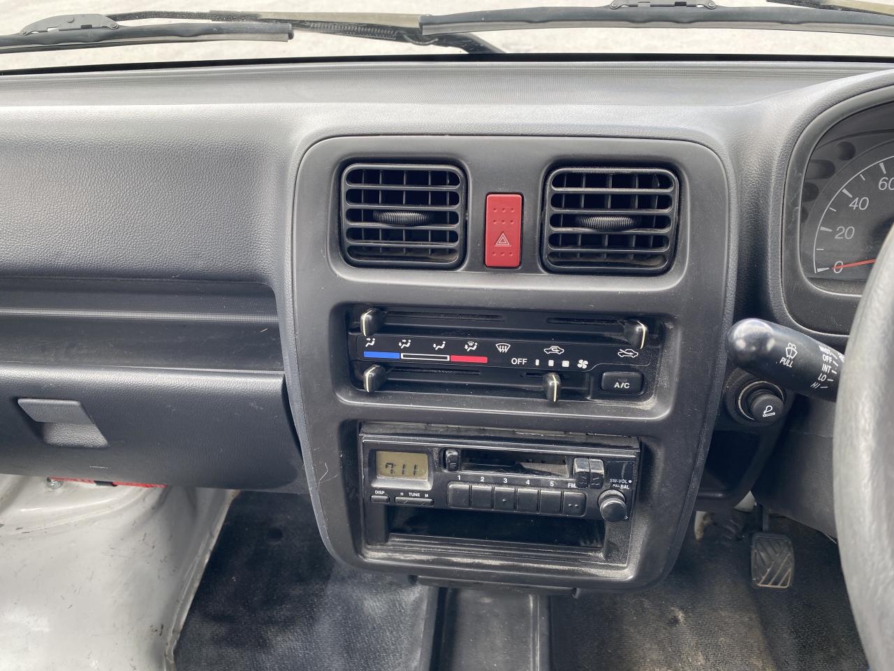 2006 Suzuki Carry Mini Truck Photo