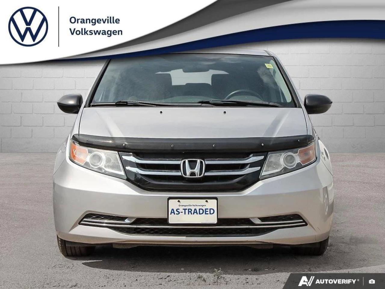 2015 Honda Odyssey SEAS-TRADED, BACKUP CAM, BLUETOOTH, TRI-ZONE CLIMA Photo