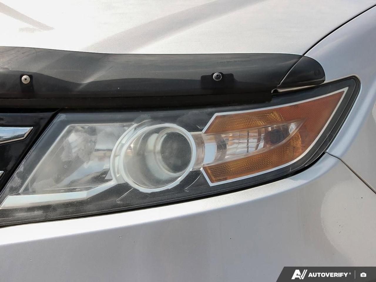 2015 Honda Odyssey SEAS-TRADED, BACKUP CAM, BLUETOOTH, TRI-ZONE CLIMA Photo