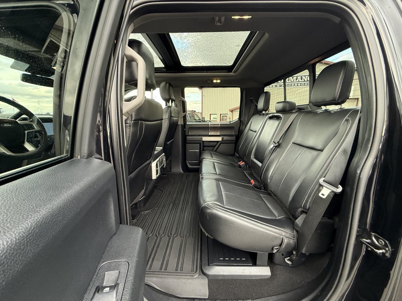 2020 Ford F-250 LARIAT BDS LIFT/WHEEL/TIRE PKG!! Photo