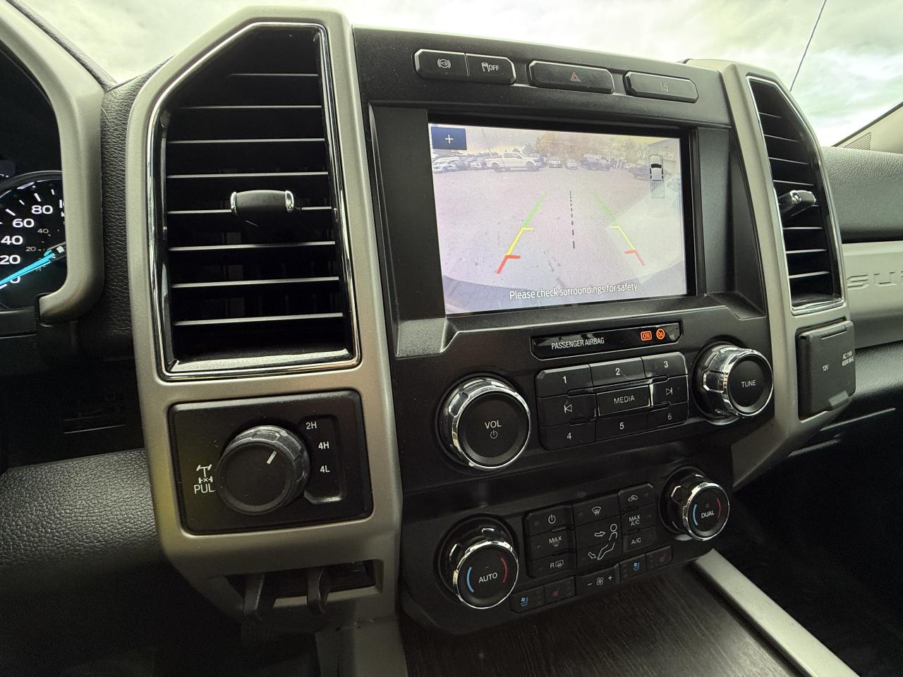 2020 Ford F-250 LARIAT BDS LIFT/WHEEL/TIRE PKG!! Photo