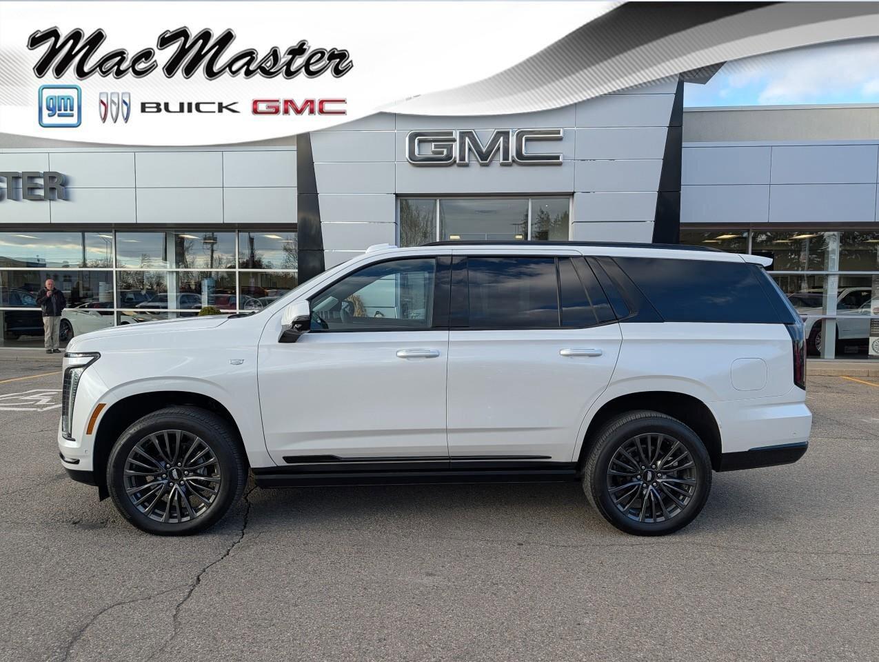 2025 Cadillac Escalade 4WD Sport PlatinumSPORT PLATINUM, 6.2L, COMPANY DE Photo
