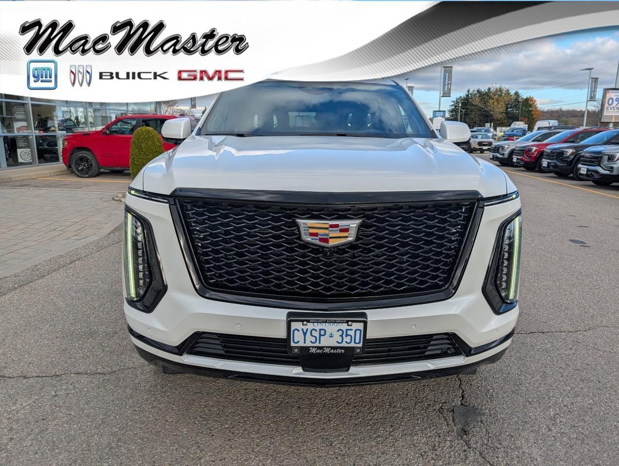 2025 Cadillac Escalade 4WD Sport PlatinumSPORT PLATINUM, 6.2L, COMPANY DE Photo