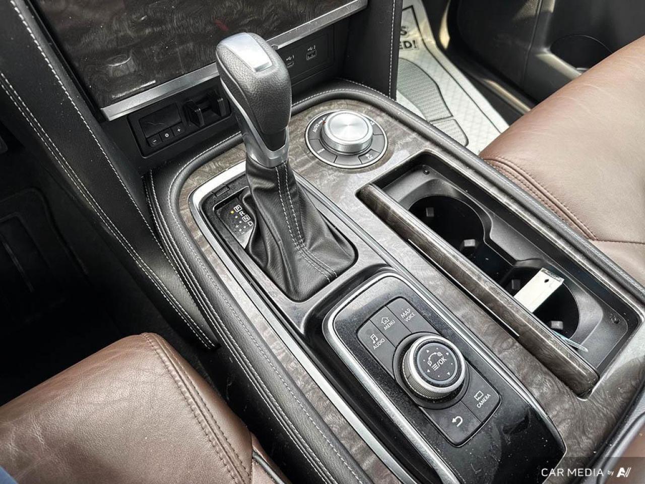 2021 Nissan Armada Platinum BACKUP CAM   BLUETOOTH   HTD & CLD LTHR S Photo