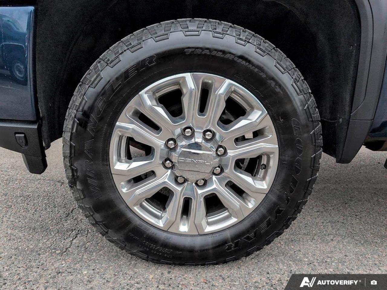 2023 GMC SIERRA 2500HD Denali  DENALI ULTIMATE PACKAGE   SUNROOF Photo