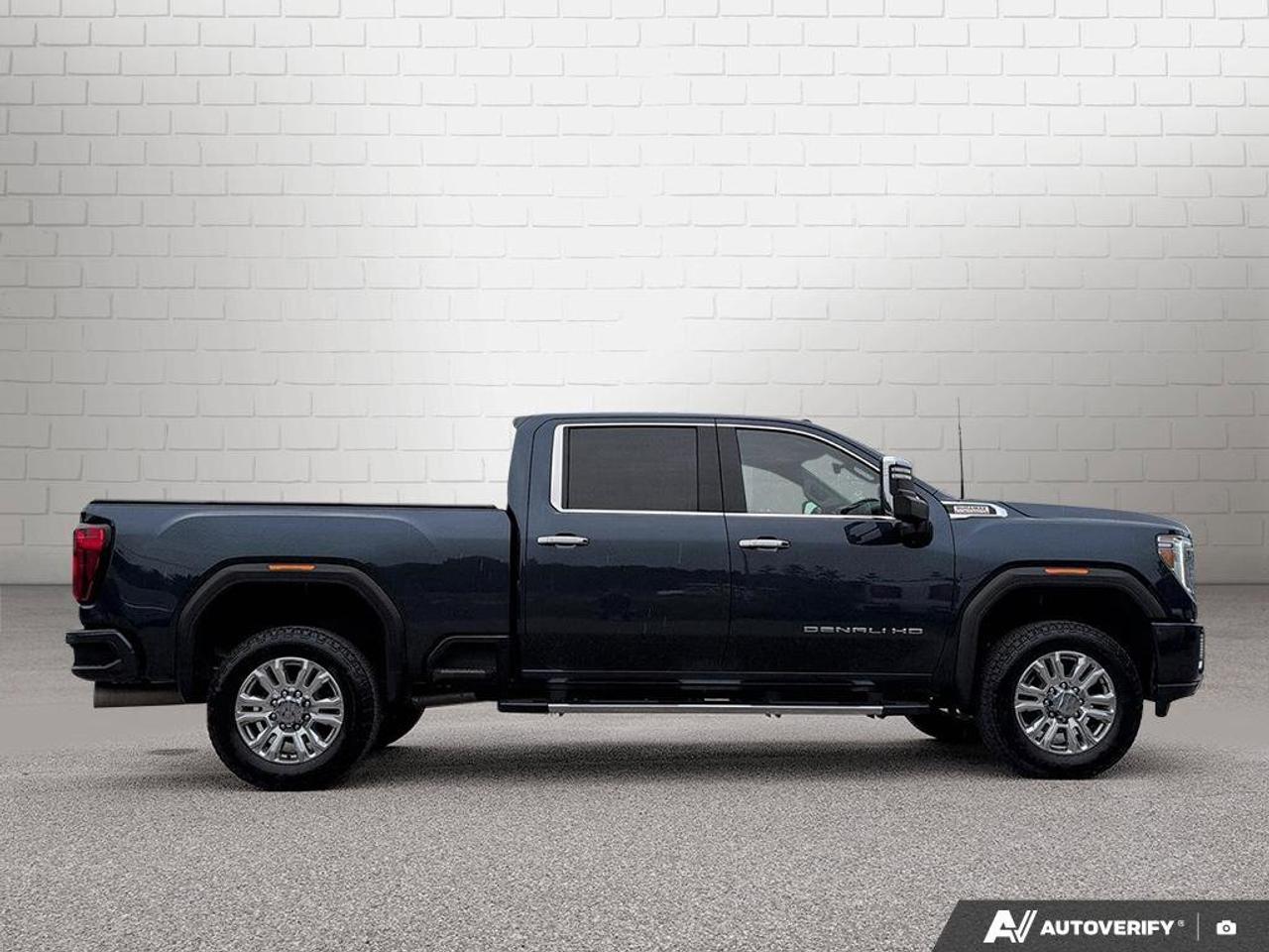 2023 GMC SIERRA 2500HD Denali  DENALI ULTIMATE PACKAGE   SUNROOF Photo