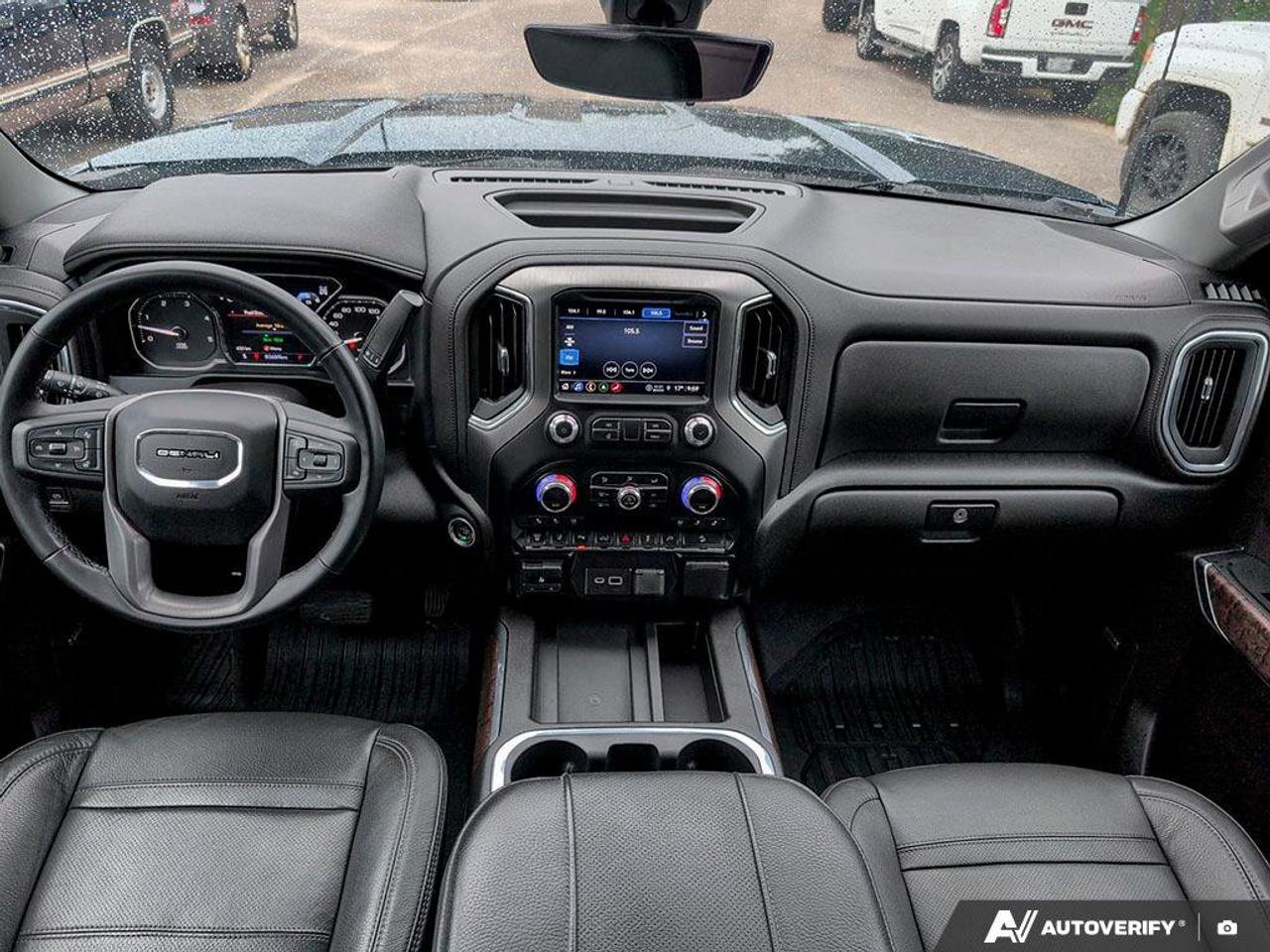 2023 GMC SIERRA 2500HD Denali  DENALI ULTIMATE PACKAGE   SUNROOF Photo