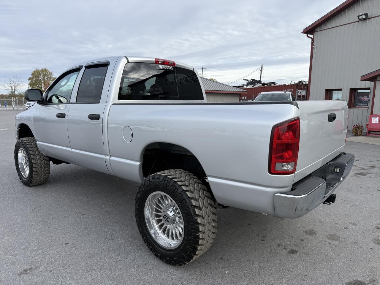 2005 Dodge Ram 2500 QUAD CAB LIFT/WHEEL/TIRE PKG!! Photo4