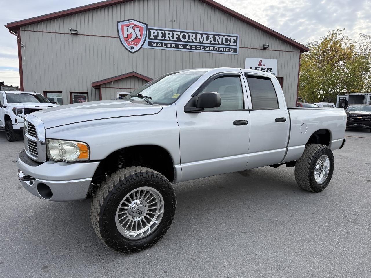 2005 Dodge Ram 2500 QUAD CAB LIFT/WHEEL/TIRE PKG!! Photo