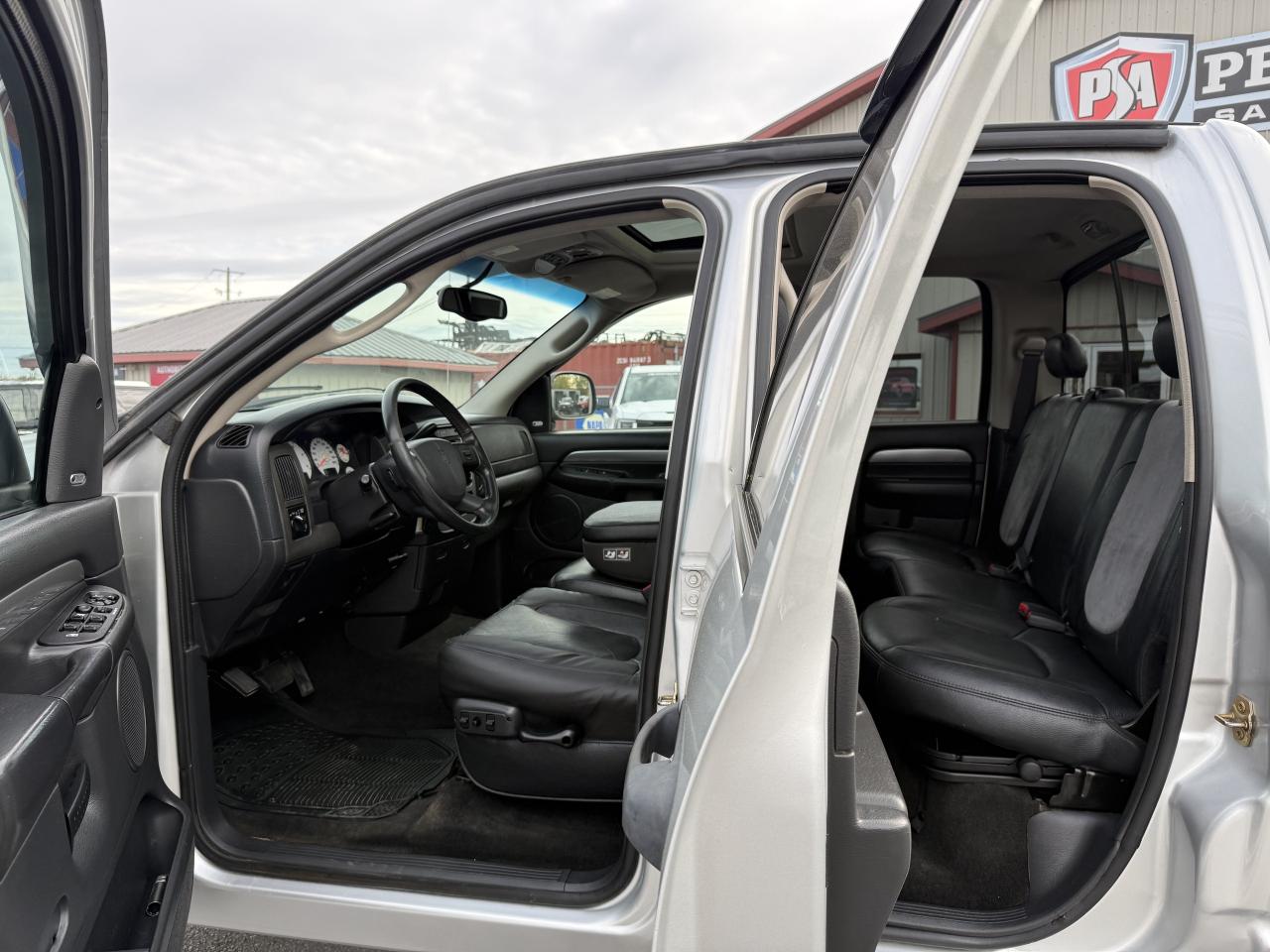 2005 Dodge Ram 2500 QUAD CAB LIFT/WHEEL/TIRE PKG!! Photo