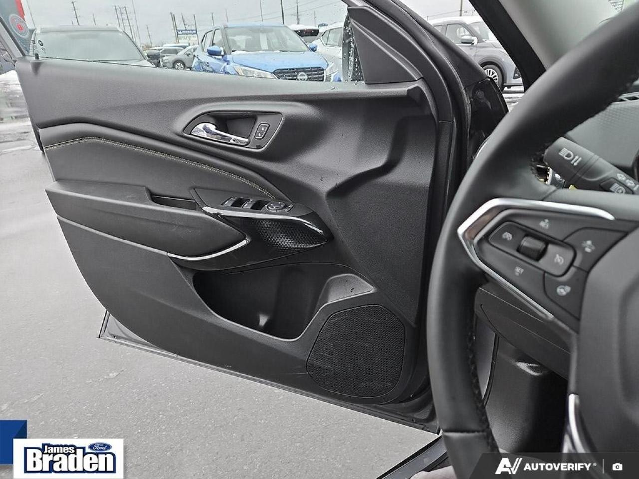 2024 Chevrolet Trax ACTIV   LEATHER   ONE OWNER Photo