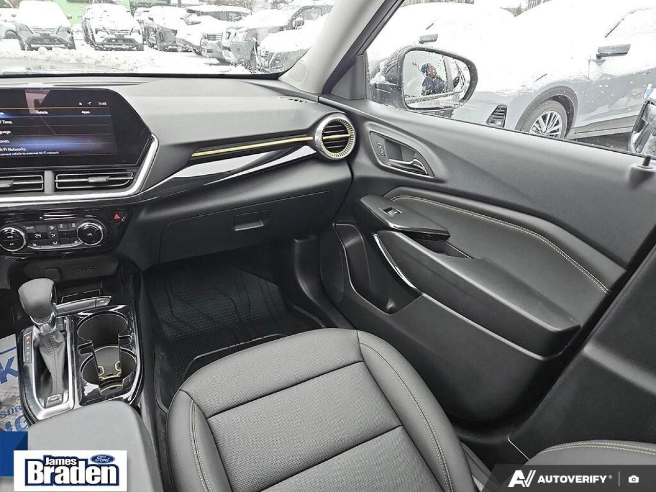 2024 Chevrolet Trax ACTIV   LEATHER   ONE OWNER Photo