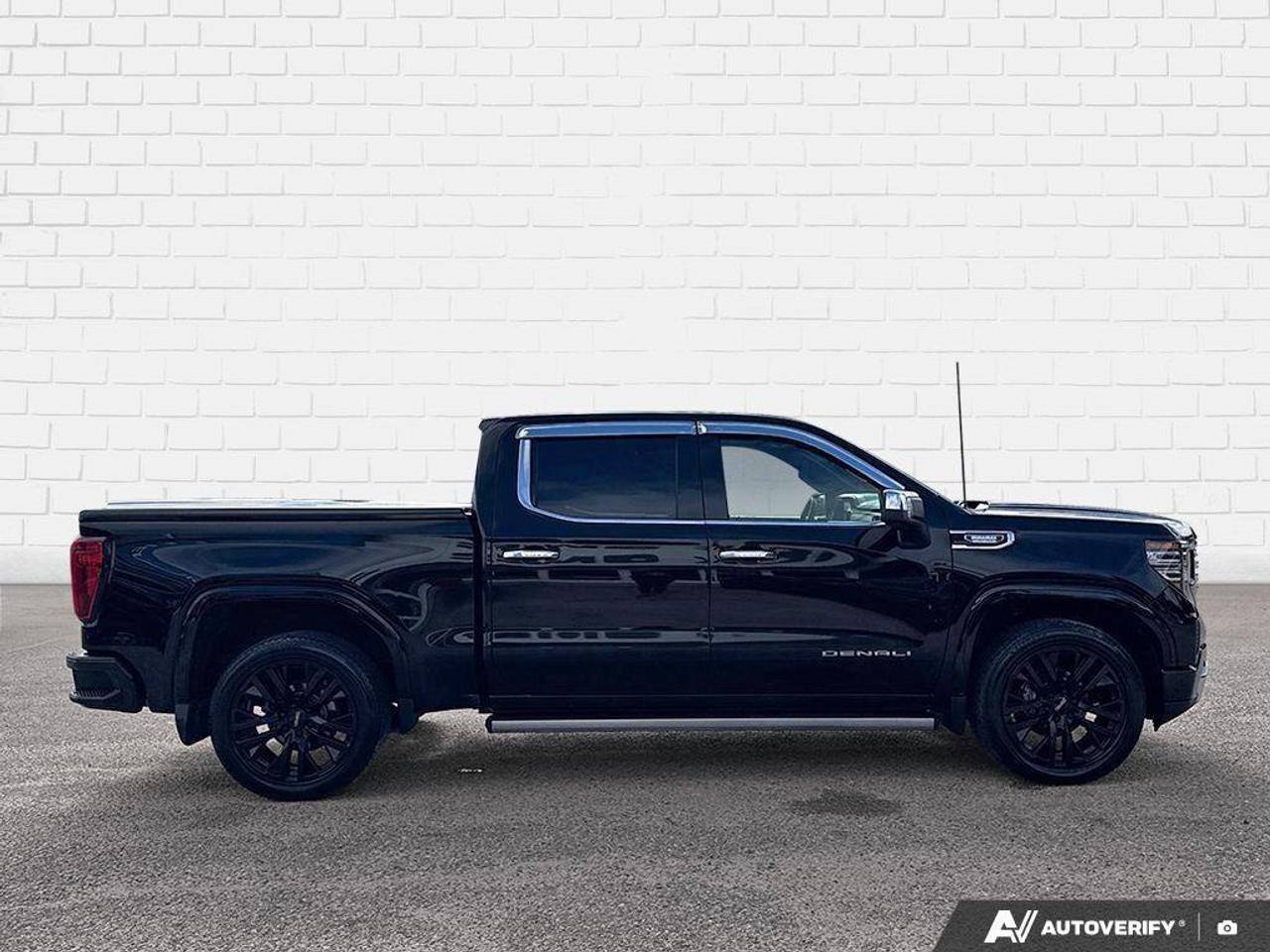 2022 GMC Sierra 1500 Denali   TONNEAU COVER, RUNNING BOARDS, Photo