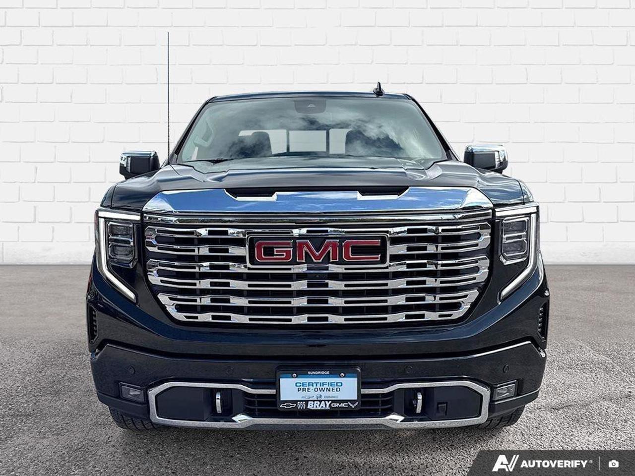 2022 GMC Sierra 1500 Denali   TONNEAU COVER, RUNNING BOARDS, Photo