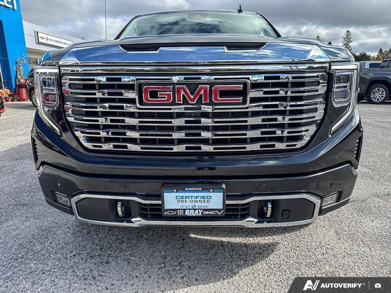2022 GMC Sierra 1500 Denali   TONNEAU COVER, RUNNING BOARDS, Photo