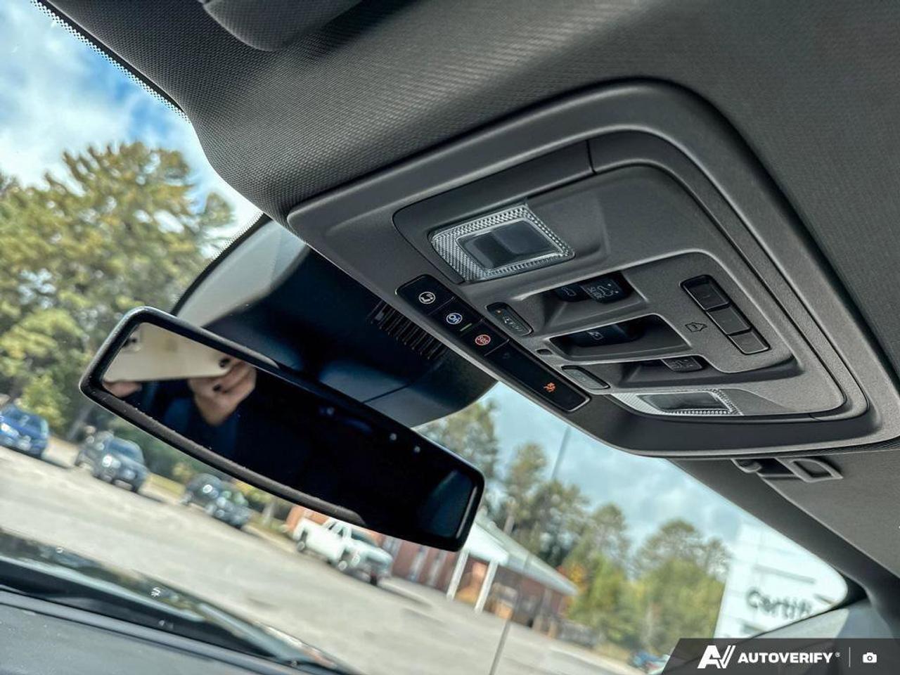 2022 GMC Sierra 1500 Denali   TONNEAU COVER, RUNNING BOARDS, Photo