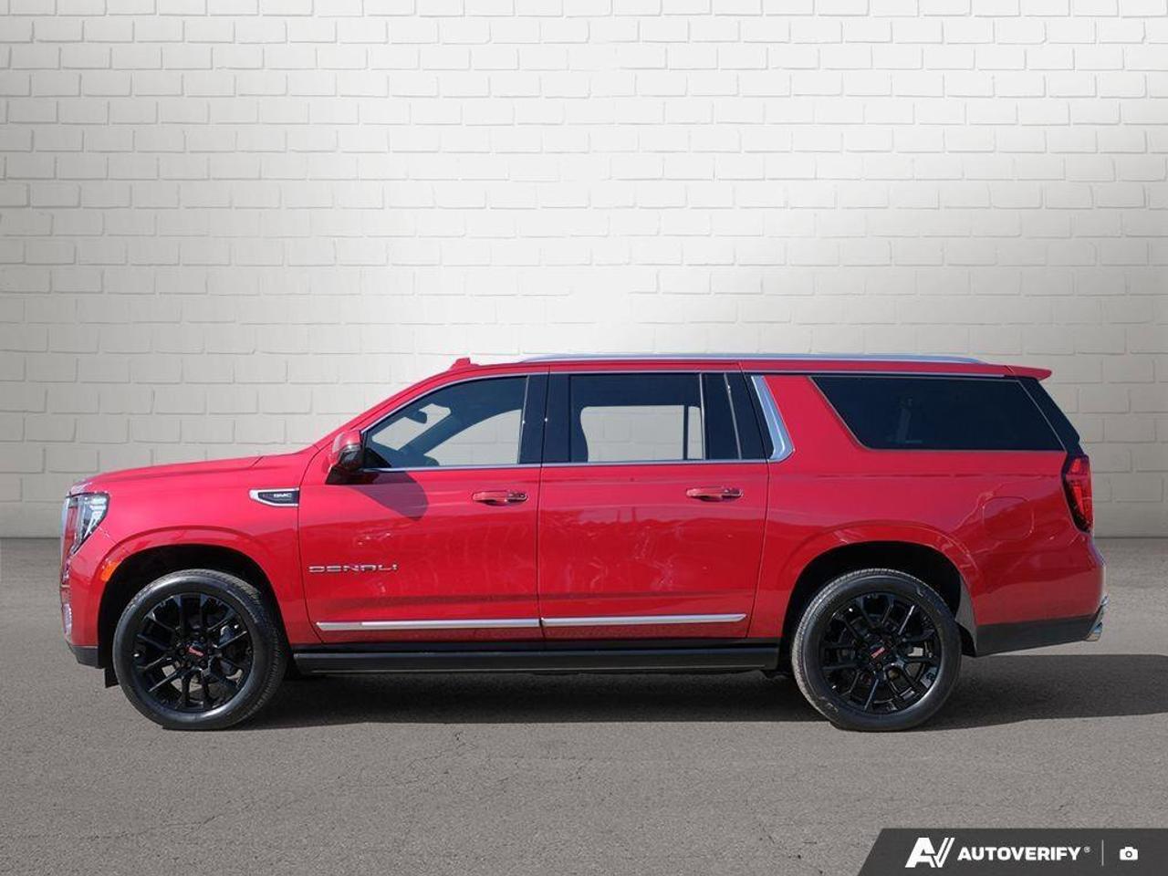 2023 GMC Yukon XL DenaliDENALI, 6.2L, NAV, ROOF, REAR ENTERTAINMENT, Photo