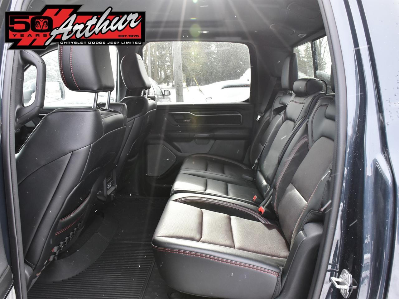 2025 RAM 1500 REBEL X CREW CAB 4X4 - ONLY 8,601 KM Photo