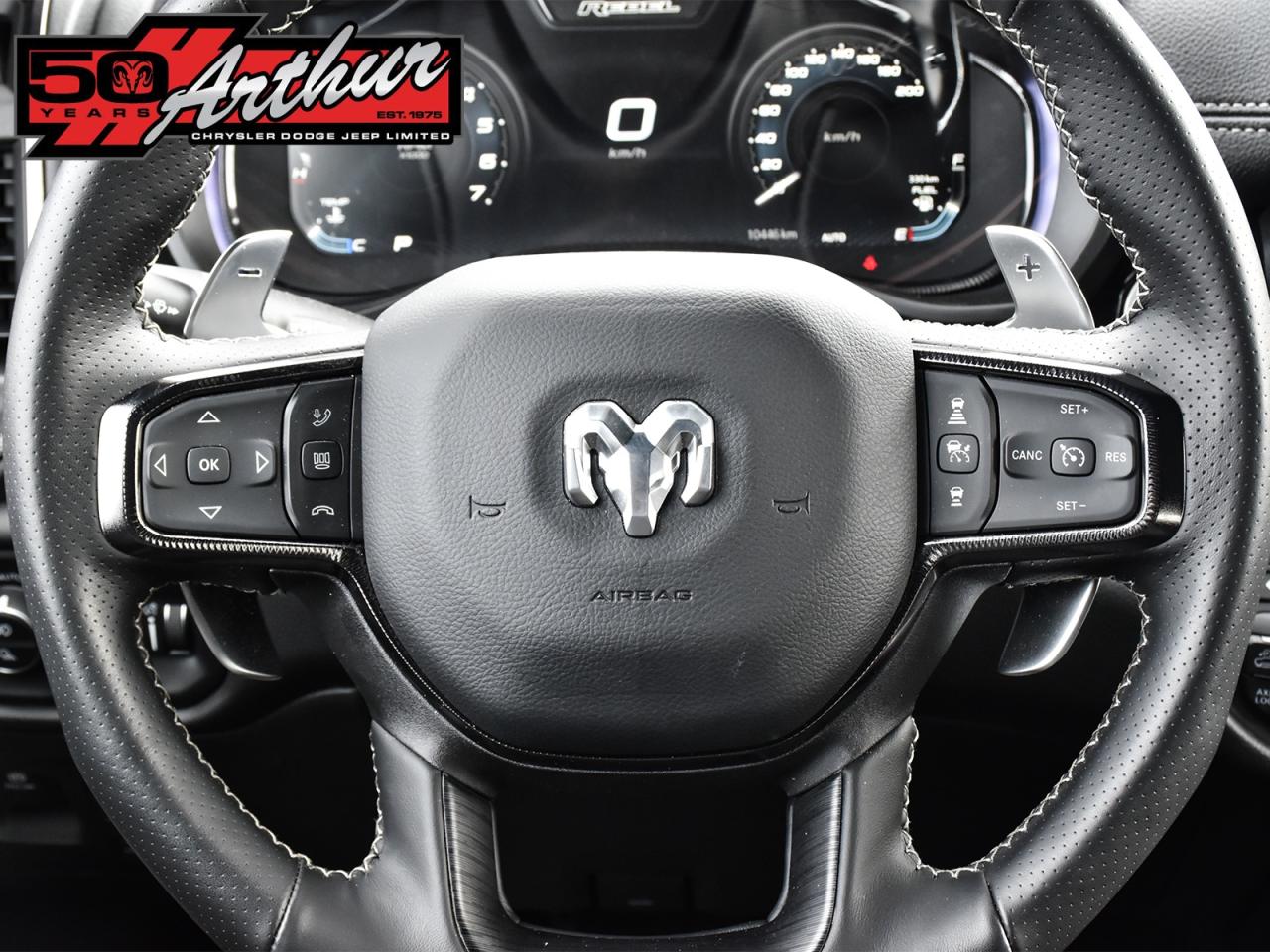 2025 RAM 1500 REBEL X CREW CAB 4X4 - ONLY 8,601 KM Photo