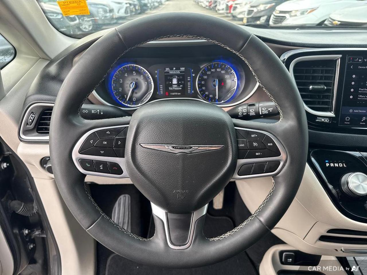 2022 Chrysler Grand Caravan SXT BACKUP   BLUETOOTH   HTD SEATS   KEYLESS ENTRY Photo