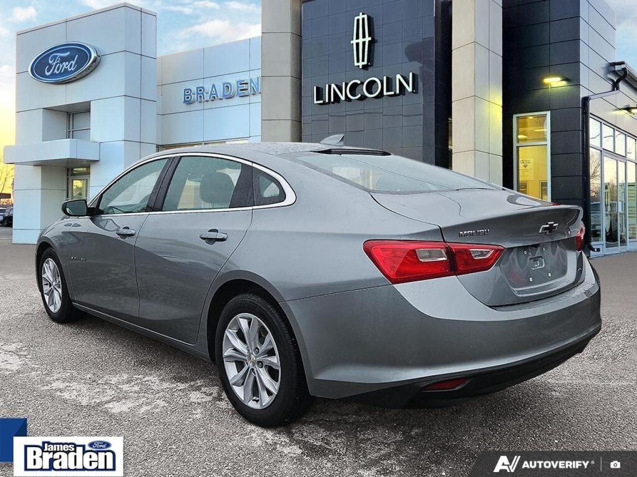 2023 Chevrolet Malibu LT   LOW KM   ONE-OWNER Photo3