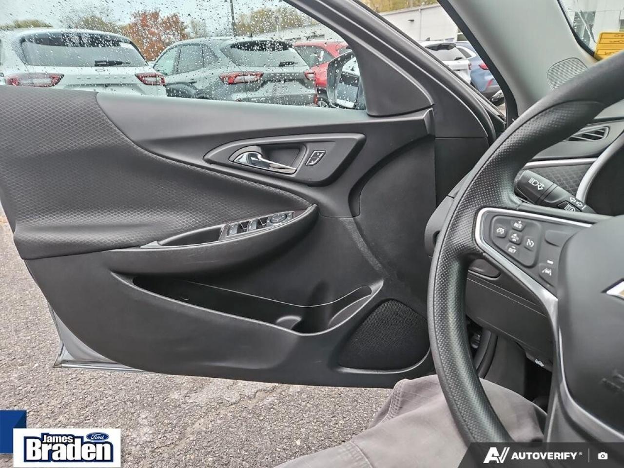 2023 Chevrolet Malibu LT   LOW KM   ONE-OWNER Photo