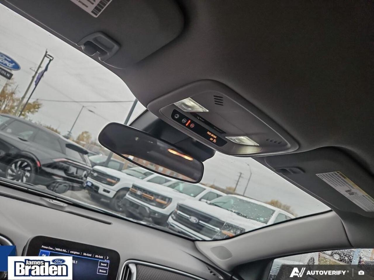 2023 Chevrolet Malibu LT   LOW KM   ONE-OWNER Photo